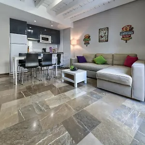  Appartement En Casco Historico Con Terraza Comunitaria Y Parking Opcional Espagne