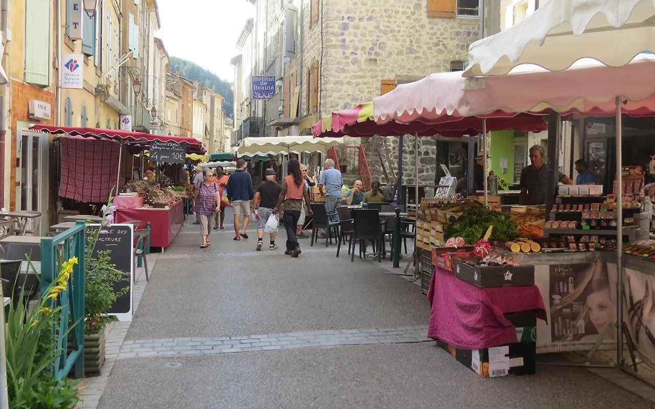 Appartement Sur Vals Les Bains Apartment